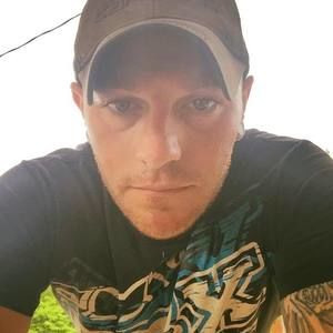 Meet your Posher, Corey